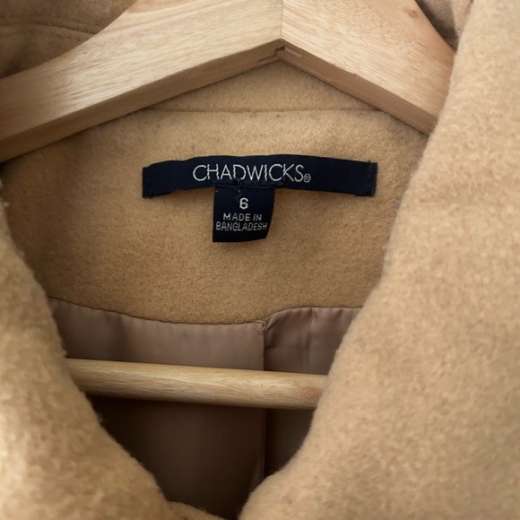 Chadwicks Women's Size 6 Wool Blend Tan Trench Coat with Pockets - Picture 2 of 8